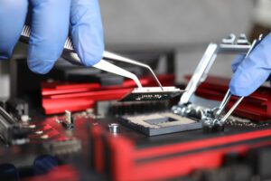 טכנאי מחשבים עד הבית בחולון